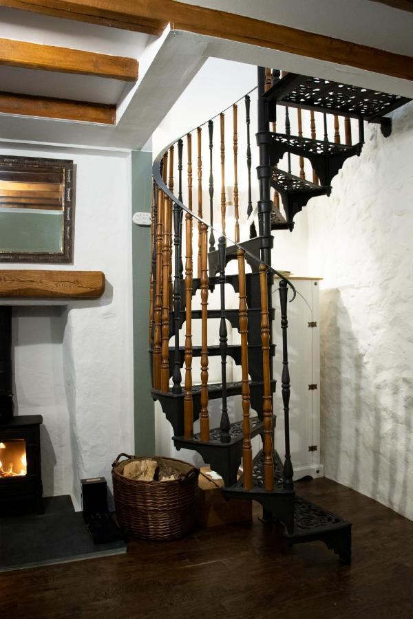 Holiday home The Burrow